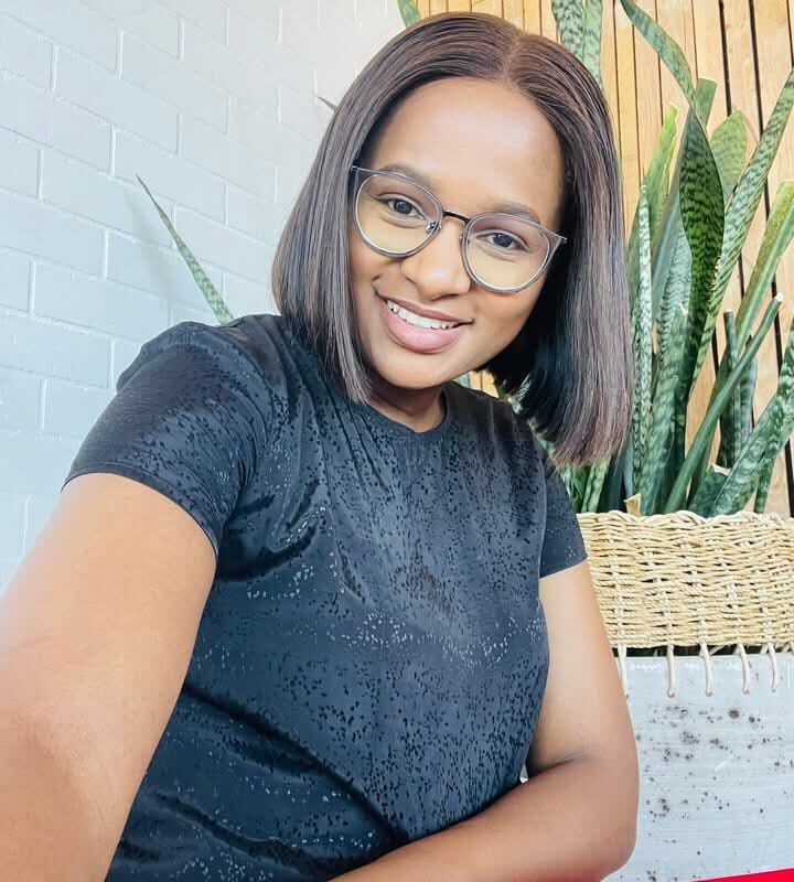 Caroline Sugar Mummy from Donholm, Nairobi Is Searching for a Genuine, Respectful Guy (Age 26–40) for a Quiet Relationship